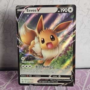 Eevee V SWSH065 Pokémon TCG Holo Rare